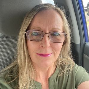 Meet your Posher, Carole-anne